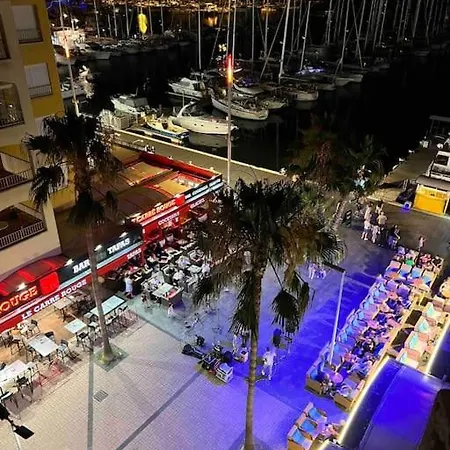Studio Avec Vue Magnifique Sur La Centre Port! Agde