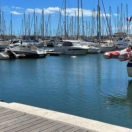 Apartamento Studio Avec Vue Magnifique Sur La Centre Port! Agde