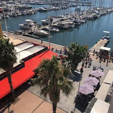 Apartamento Studio Avec Vue Magnifique Sur La Centre Port! *