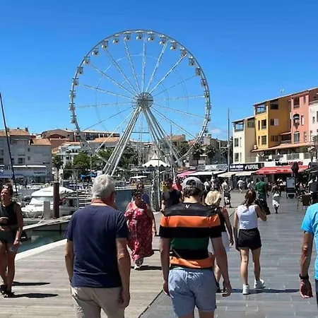 Studio Avec Vue Magnifique Sur La Centre Port! Agde