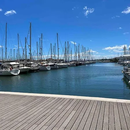 Apartamento Studio Avec Vue Magnifique Sur La Centre Port!