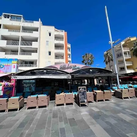 Studio Avec Vue Magnifique Sur La Centre Port! * Agde