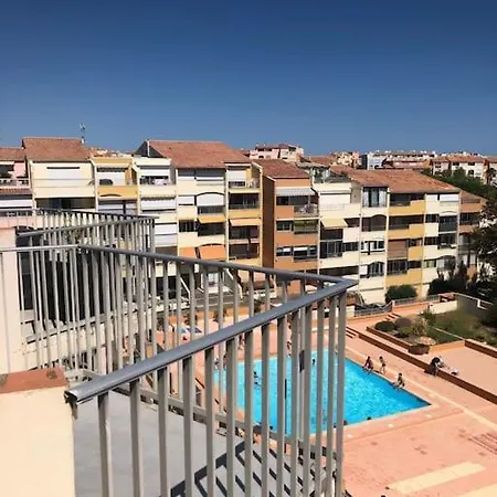 Studio Avec Vue Magnifique Sur La Centre Port! * Agde